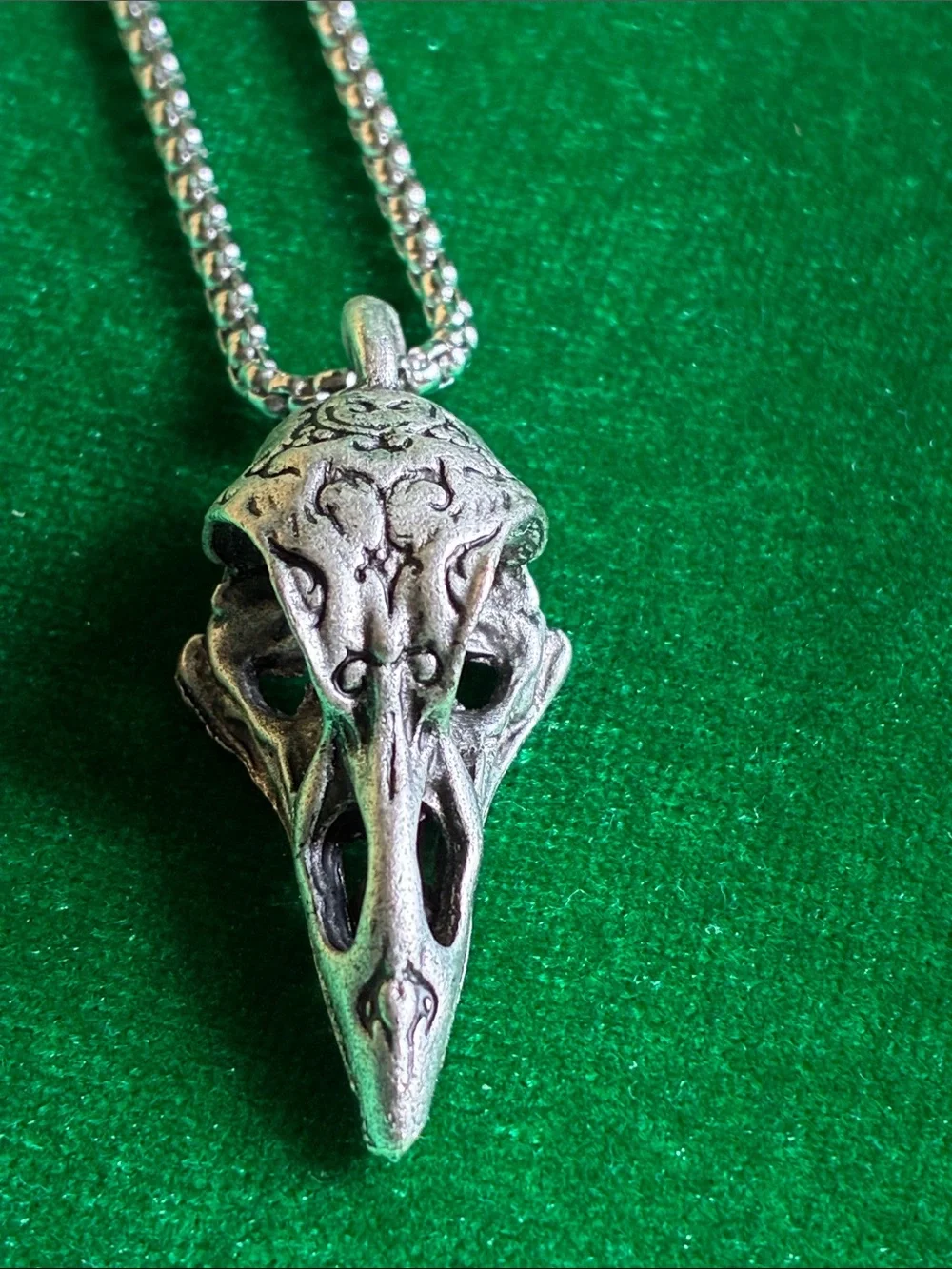 Gothic raven crow skull pendant necklace in silvertone Edgar Allan Poe inspired